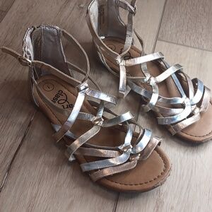 Art class sandals, girls 1